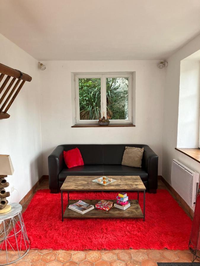 La Petite Maison De La Vallee Bazainville Buitenkant foto